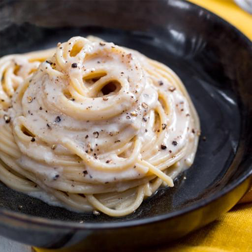 Linguine cacio e pepe