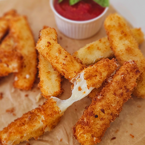 Beignets de mozzarella panée